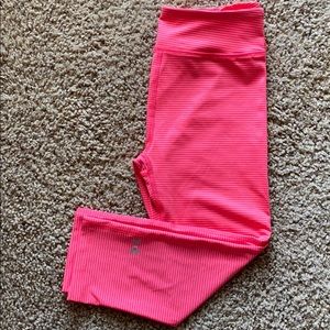 Under Armour Compression Crop Leggings